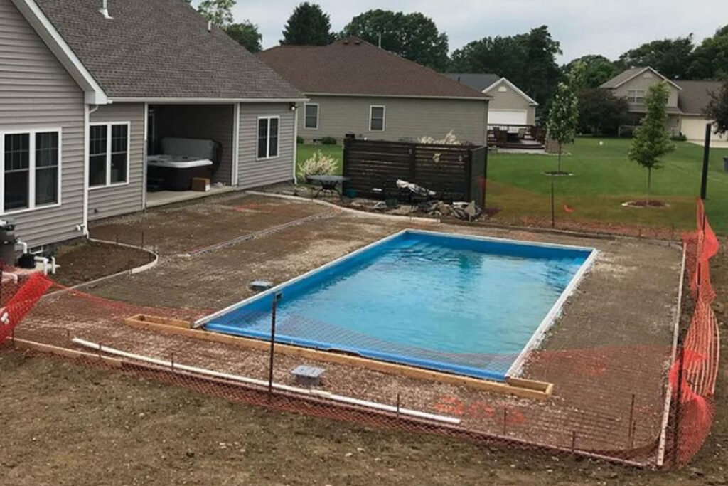 Fiberglass swimming pool construction